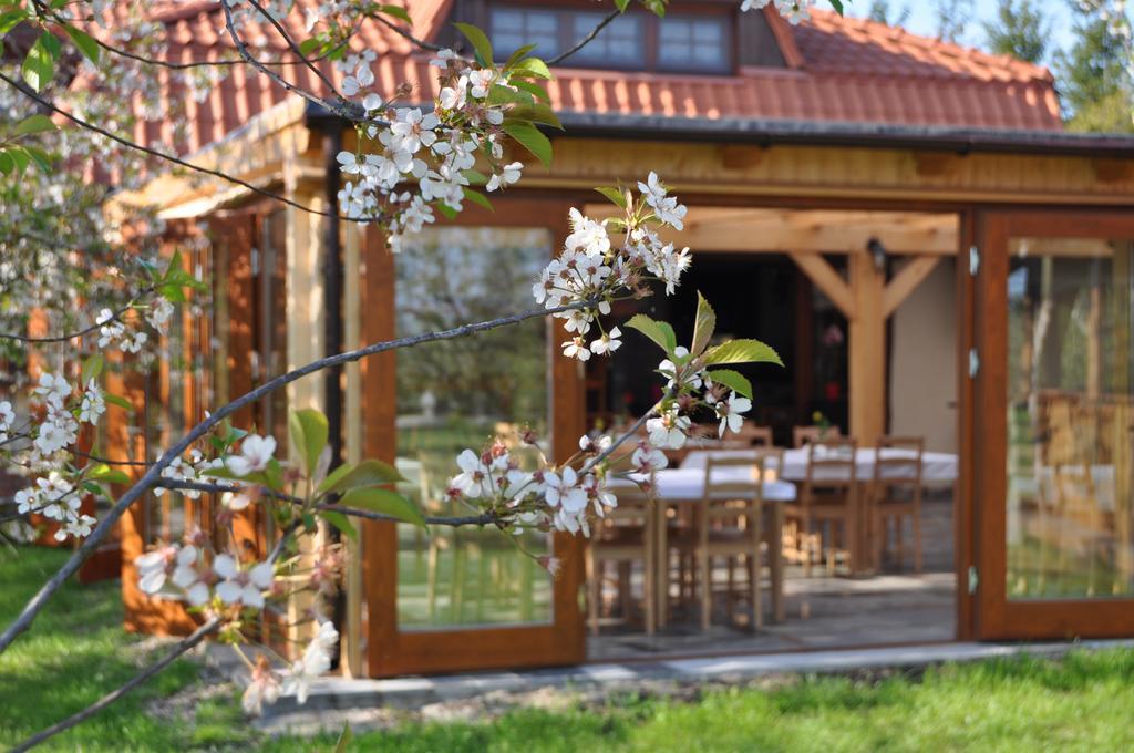 Gosciniec Gryszczeniowka & Spa Wargowo Bagian luar foto